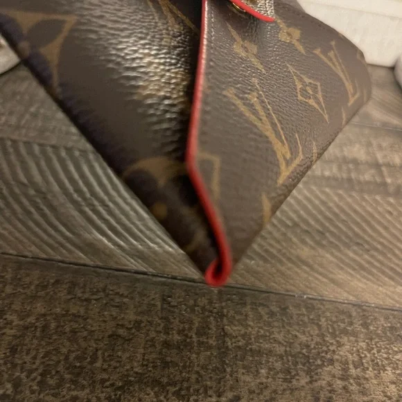 Louis Vuitton Medium Kirigami Pochette MM Envelope Pouch 1LK0509. - Picture 8 of 10